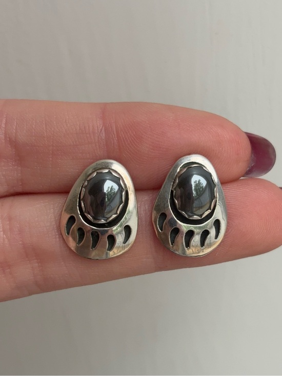 925 Sterling Silver Jewelry - Vintage Sterling Silver Hematite Bear Paw Claw Earrings
